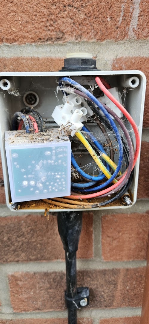 WomaG Ltd electrician — Photos 10